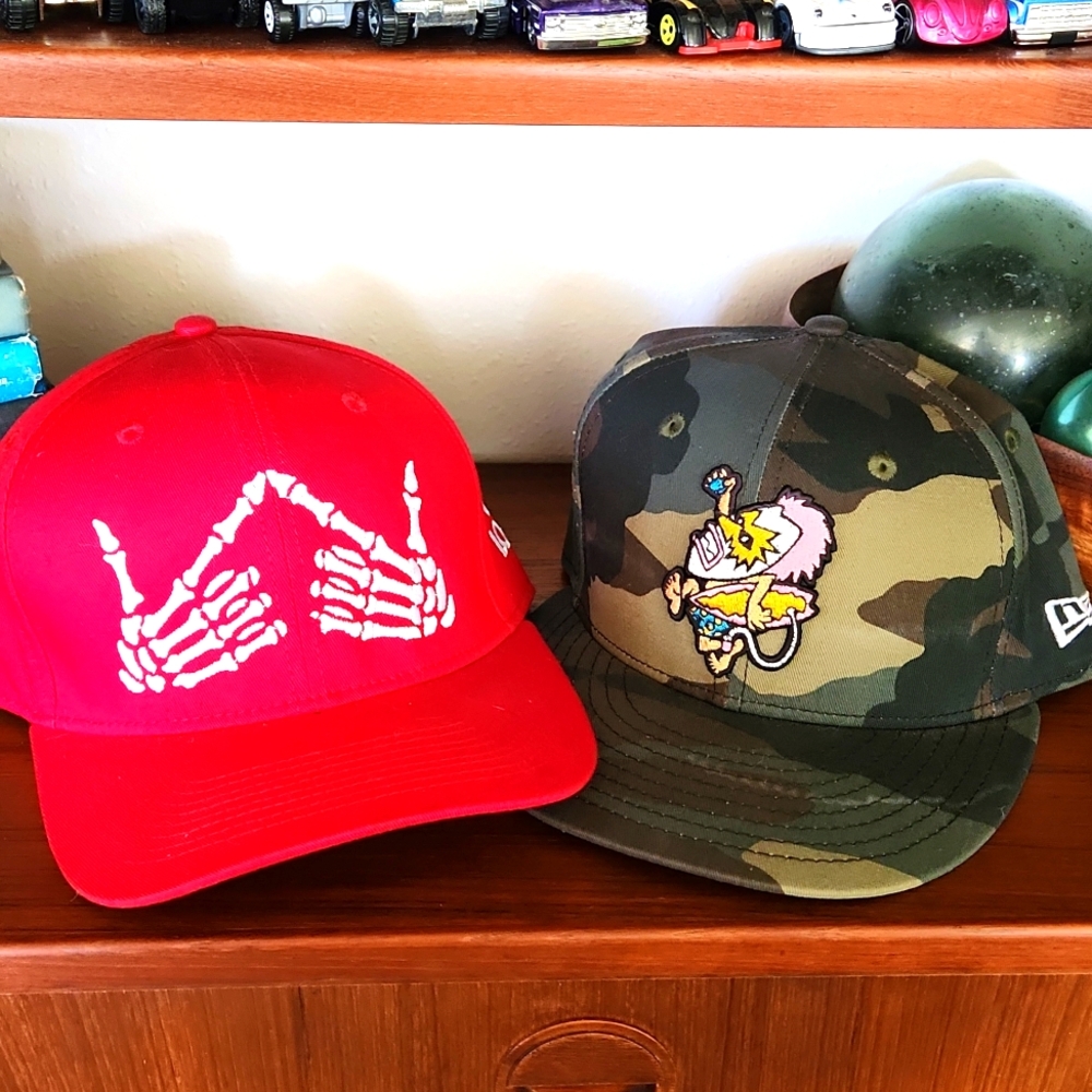 2 baseball caps Pray for Surf and I am local